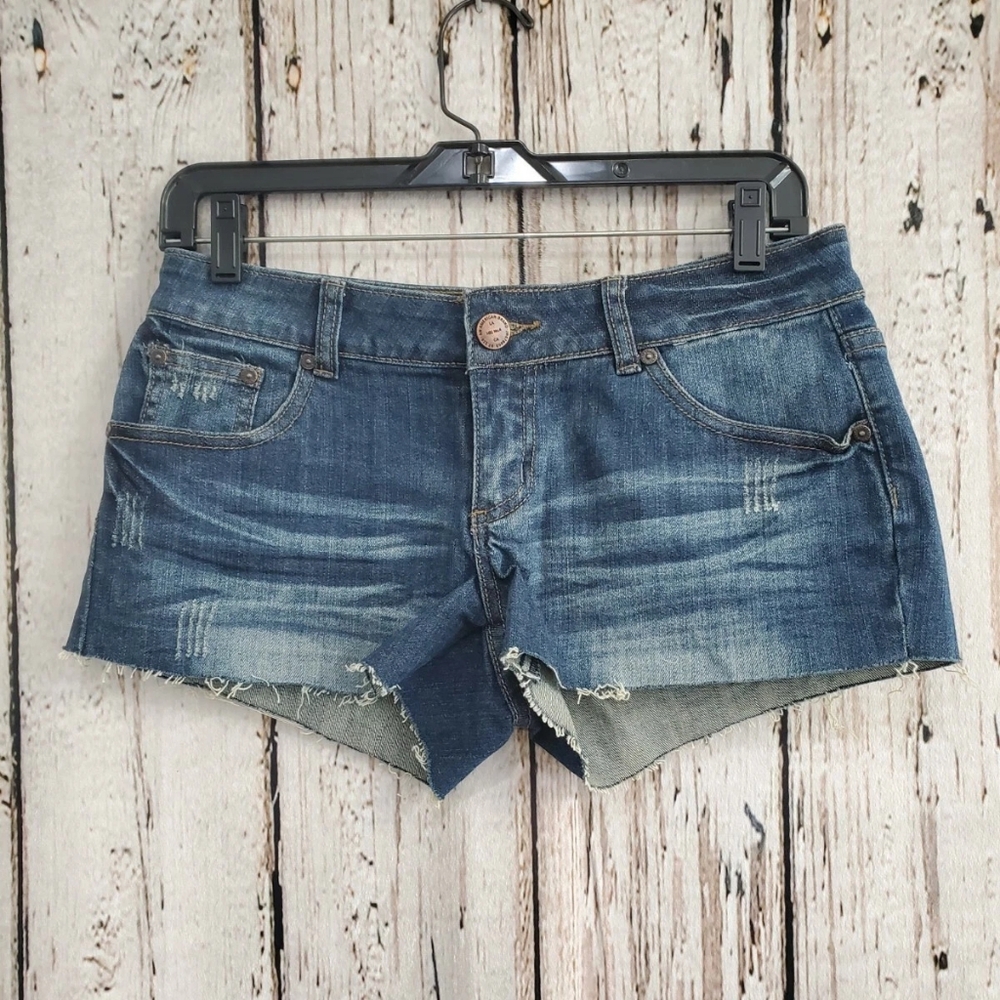 I Love H81 Size 26‎ Dark Wash Cut Off Denim Casual Summer Jean Short Shorts EUC
